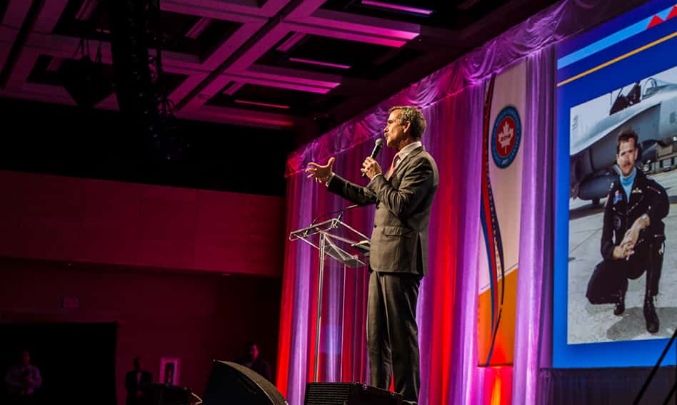 Conférence de Chris Hadfield à JCI